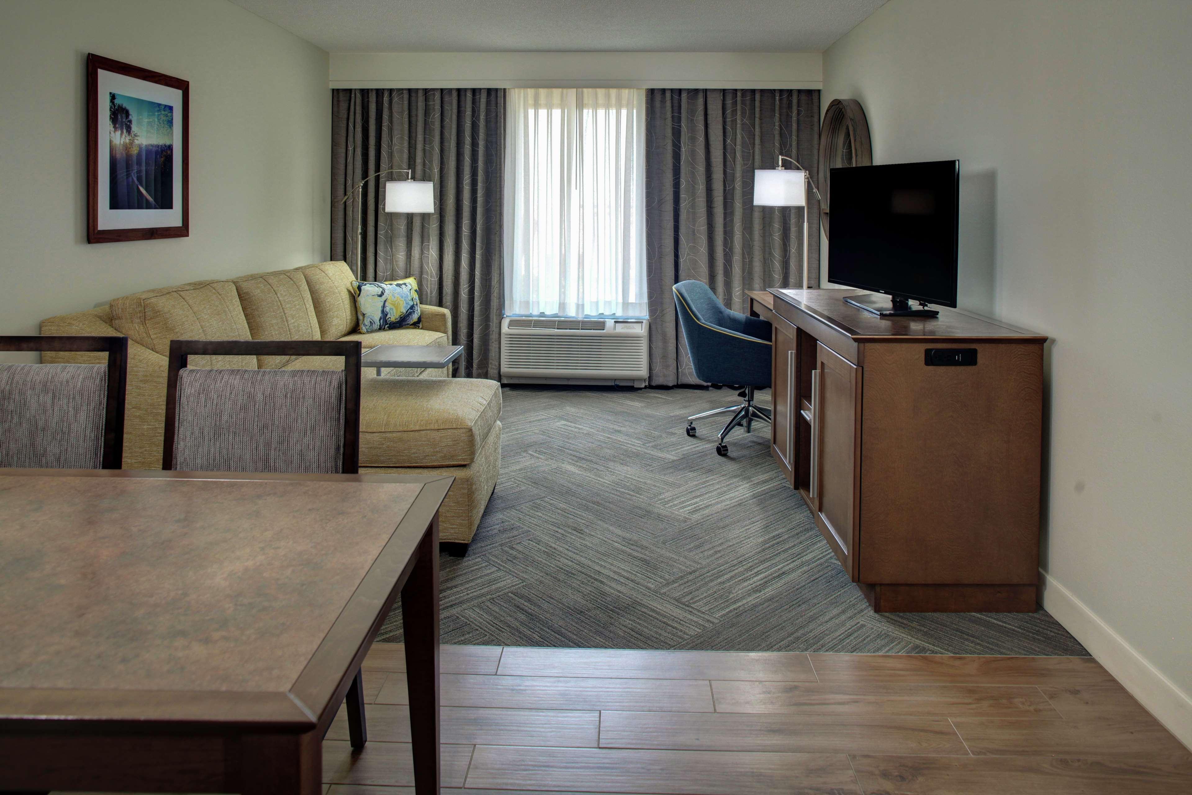 Hampton Inn & Suites At Lake Mary Colonial Townpark Buitenkant foto
